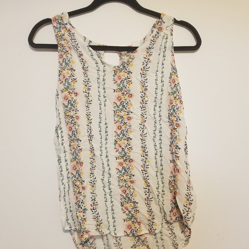 Old Navy - M - White Floral Flowy Sleeveless Blouse